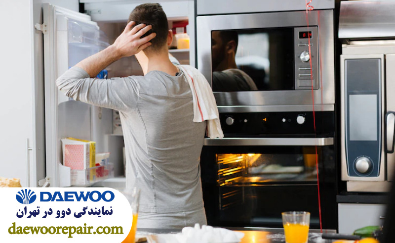 پاکسازی لاستیک درب و سینی کف برای رفع بوی بد ساید دوو 